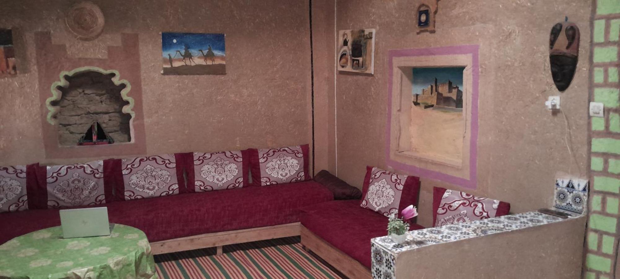 TazoukaOasis Travel住宿加早餐旅馆 外观 照片