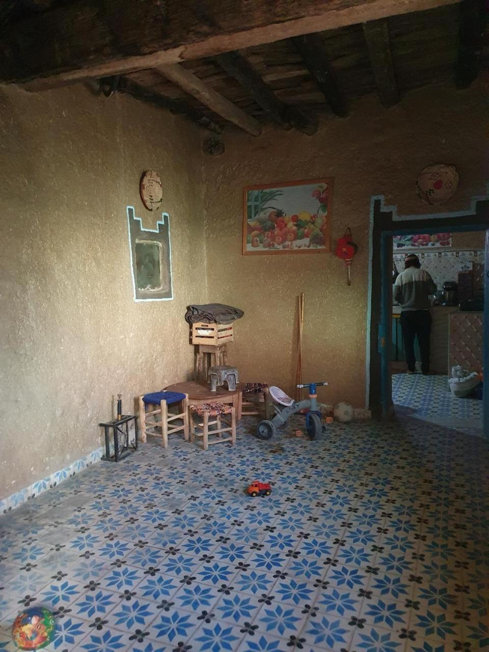 TazoukaOasis Travel住宿加早餐旅馆 外观 照片